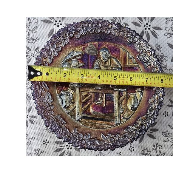 Fenton Iridescent Glass Collector Plate 1977“The Potter”(American Craftsmen #8) - Picture 11 of 12